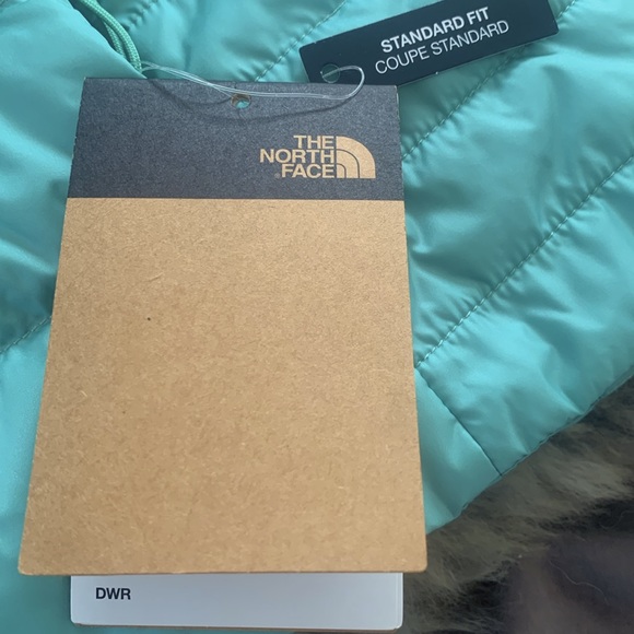 THE NORTH FACE Women's Aconcagua Vest - Picture 3 of 11